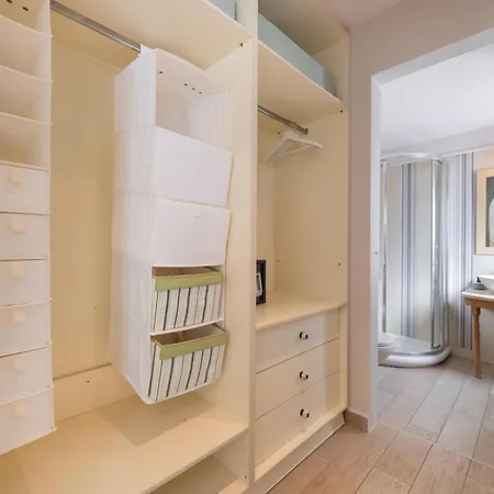 Leda By Vintage Travel Villa *