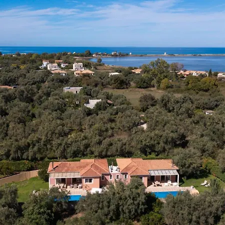 Leda By Vintage Travel Lefkáda