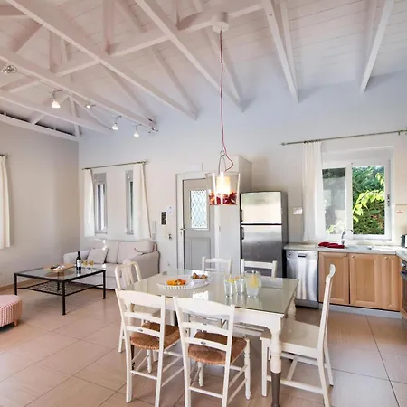 Villa Leda By Vintage Travel *